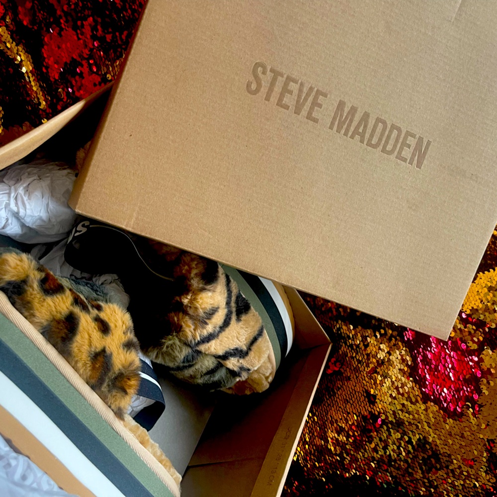 Steven Madden platform sandals camo and cheetah print. New No tags